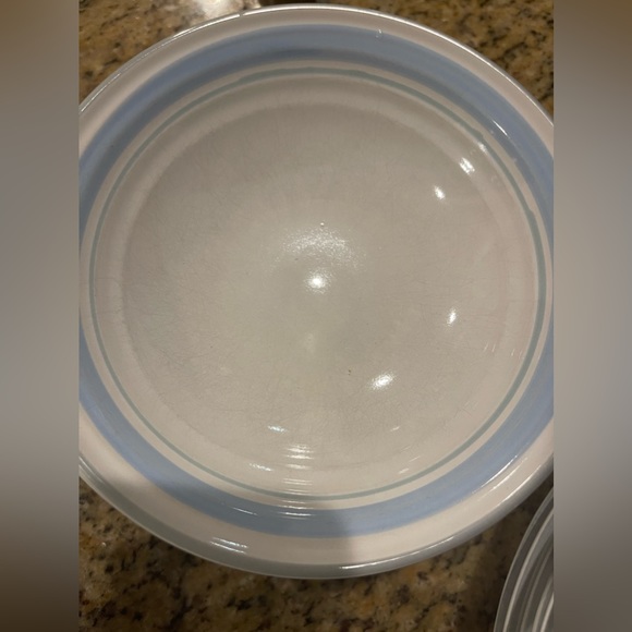 All for just $160.00. Fascinating Fascino Stoneware - Picture 4 of 5